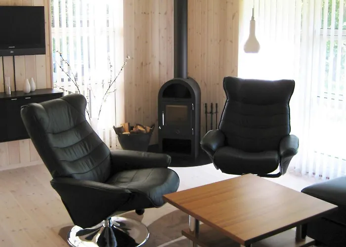 6 Person In Silkeborg-by Traum